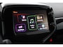 Toyota Aygo 1.0 VVT-i x-cite | Airco | Parkeercamera | Lichtmetalen velgen | Groot media scherm |