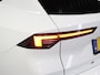 Opel Astra Sports Tourer 1.6 180PK Hybrid Level 3 | 1ste eigenaar | AppleCarPlay/AndroidAuto | Navigatie | Adaptive Cruise Control | Keyless | AGR Stoelen | Stoel/Stuur/Voorruitverwarming | FULL LED | Camera | Isofix | Privacy Glass | Parkeersensoren | Trekhaak | Two-Tone |