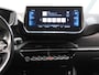 Peugeot 208 1.2 100PK Blue Lease Allure | 1ste eigenaar | AppleCarplay/AndroidAuto | Glazendak | Parkeersensoren | FULL LED | Navigatie | Lederen Stuurwiel | Climate Control | Cruise Control | 16" LMV | Isofix | Privacy Glass |