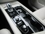 Volvo XC60 2.0 T8 Twin Engine AWD Momentum | 407 PK | TREKHAAK | 2.100  KG TREKGEWICHT | LEDER | PANORAMADAK |