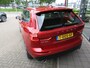 Volvo XC60 2.0 T8 Twin Engine AWD Momentum | 407 PK | TREKHAAK | 2.100  KG TREKGEWICHT | LEDER | PANORAMADAK |