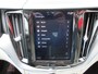 Volvo XC60 2.0 T8 Twin Engine AWD Momentum | 407 PK | TREKHAAK | 2.100  KG TREKGEWICHT | LEDER | PANORAMADAK |