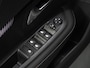 Peugeot 208 1.2 Hybrid 110PK e-DCS6 Allure | 1ste eigenaar | AppleCarplay/Android Auto | 360'Camera | AUTOMAAT | Keyless | Cruise Control | Climate Control | FULL LED | Isofix | Privacy Glass | Parkeersensoren | All Season Banden |