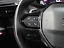 Peugeot 2008 130pk GT | 1ste eigenaar | AppleCarPlay/AndroidAuto | Schuifkanteldak | Stuur/VoorruitVerwarming | Camera | Keyless | AUTOMAAT | Adaptive Cruise Control | Sfeerverlichting | Isofix | Privacy Glass | Two-Tone |