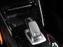 Peugeot 2008 130pk GT | 1ste eigenaar | AppleCarPlay/AndroidAuto | Schuifkanteldak | Stuur/VoorruitVerwarming | Camera | Keyless | AUTOMAAT | Adaptive Cruise Control | Sfeerverlichting | Isofix | Privacy Glass | Two-Tone |