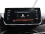 Peugeot 2008 130pk GT | 1ste eigenaar | AppleCarPlay/AndroidAuto | Schuifkanteldak | Stuur/VoorruitVerwarming | Camera | Keyless | AUTOMAAT | Adaptive Cruise Control | Sfeerverlichting | Isofix | Privacy Glass | Two-Tone |