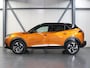 Peugeot 2008 130pk GT | 1ste eigenaar | AppleCarPlay/AndroidAuto | Schuifkanteldak | Stuur/VoorruitVerwarming | Camera | Keyless | AUTOMAAT | Adaptive Cruise Control | Sfeerverlichting | Isofix | Privacy Glass | Two-Tone |
