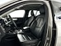 Volvo XC40 T4 Recharge Inscription Expression | Park assist | Stoel- en Stuurverwarming | Trekhaak