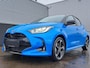 Toyota Yaris 1.5 Hybrid 130 Launch Edition Toyota Yaris Hybrid 130 Launch Edition vol luxe! Dodehoek detectie, stoel- & stuurverwarming, navigatie, Apple CarPlay/Android Auto, automaat!
