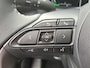 Toyota Yaris 1.5 Hybrid 130 Launch Edition Toyota Yaris Hybrid 130 Launch Edition vol luxe! Dodehoek detectie, stoel- & stuurverwarming, navigatie, Apple CarPlay/Android Auto, automaat!