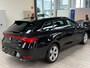 SEAT Leon Sportstourer 1.5 TSI e-Hybrid 204pk FR Business | Trekhaak | Stoel- en stuurwiel verwarming | Adapt. Cruise | Camera | 1/2 leer | Fabrieksgarantie t/m 05-2029 |