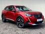 Peugeot 2008 1.2 PureTech Blue Lease Allure Airco | All-season Banden | Camera | Cruise Control | DAB | LED | LMV 17" | Navi | PDC V&A |