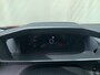 Peugeot 2008 1.2 PureTech Blue Lease Allure Airco | All-season Banden | Camera | Cruise Control | DAB | LED | LMV 17" | Navi | PDC V&A |