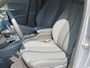 Peugeot 2008 Hybrid 145 Allure | Navigatie | Camera Voor & Achter | Adaptieve Cruise Control | 17"LMV | Dodehoekdetectie | CarPlay / AndroidAuto