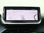 Peugeot 2008 Hybrid 145 Allure | Navigatie | Camera Voor & Achter | Adaptieve Cruise Control | 17"LMV | Dodehoekdetectie | CarPlay / AndroidAuto