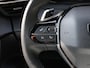 Peugeot 2008 Hybrid 145 Allure | Navigatie | Camera Voor & Achter | Adaptieve Cruise Control | 17"LMV | Dodehoekdetectie | CarPlay / AndroidAuto