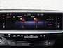Opel Grandland Electric Business Edition 73 kWh | AGR stoelen | Trekhaak | Stoelverwarming | Navigatie