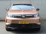 Opel Grandland Electric Business Edition 73 kWh | AGR stoelen | Trekhaak | Stoelverwarming | Navigatie