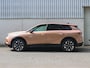 Opel Grandland Electric Business Edition 73 kWh | AGR stoelen | Trekhaak | Stoelverwarming | Navigatie