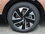 Opel Grandland Electric Business Edition 73 kWh | AGR stoelen | Trekhaak | Stoelverwarming | Navigatie