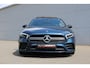 Mercedes-Benz A-klasse AMG 35 4MATIC AMG NightPakket (Panoramadak Sportleder/Memory Carplay Burmester 360Camera Sfeer Keyless Distronic Multibeam 19InchAMG)