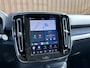 Volvo XC40 Recharge Plus 70 kWh | Achteruitrijcamera | Lederen Bekleding | Stoel-Stuurverwarming | Apple Carplay | ACC | Keyless | Parkeersensoren |
