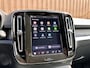 Volvo XC40 Recharge Plus 70 kWh | Achteruitrijcamera | Lederen Bekleding | Stoel-Stuurverwarming | Apple Carplay | ACC | Keyless | Parkeersensoren |