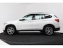 BMW X1 SDrive20i Orange Edition II (PANORAMADAK, STOELVERWARMING, CRUISE CONTROL, HUD-DISPLAY, DEALER ONDERHOUDEN)