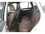 BMW X1 SDrive20i Orange Edition II (PANORAMADAK, STOELVERWARMING, CRUISE CONTROL, HUD-DISPLAY, DEALER ONDERHOUDEN)