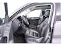 Volkswagen Tiguan 1.4 TSI R-Line Edition (PANORAMADAK, TREKHAAK, STOELVERWARMING, ELEKTR STOELEN, NAVIGATIE, SENSOREN)