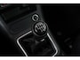 Volkswagen Tiguan 1.4 TSI R-Line Edition (PANORAMADAK, TREKHAAK, STOELVERWARMING, ELEKTR STOELEN, NAVIGATIE, SENSOREN)
