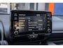 Toyota Yaris 1.5 Hybrid Executive | Cruise adaptief | JBL audio | Camera | Head-up display | Apple Carplay/Android Auto | Dodehoek detectie | Incl Winterbanden set lichtmetaal | Achteruitrijcamera | Apple Carplay/Android Auto|telefoonintegratie premium | Cruise control adaptief
