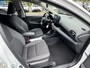 Toyota Yaris HYBRID 115 DYNAMIC STOEL/STUURVERW APPLE/ANDROID CLIMA PRIVACY-GLASS AD-CRUISE 16"LM-VELGEN