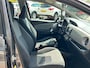 Toyota Yaris 1.0 VVT-i Aspiration 5Drs Airco Camera LM-Velgen NL-Auto NAP Dealeronderhouden!