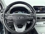 Hyundai Kona Electric EV FASHION 64 kWh | SoH 95,2%! | DODEHOEK DETECTIE | PDC | 3 FASEN | WARMTEPOMP | CAMERA | CLIMA | CRUISE ADAPT. | NAVI | PRIVACY GLASS | DAKRAILING | APPLE CAR PLAY & ADROID AUTO |