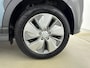 Hyundai Kona Electric EV FASHION 64 kWh | SoH 95,2%! | DODEHOEK DETECTIE | PDC | 3 FASEN | WARMTEPOMP | CAMERA | CLIMA | CRUISE ADAPT. | NAVI | PRIVACY GLASS | DAKRAILING | APPLE CAR PLAY & ADROID AUTO |