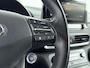 Hyundai Kona Electric EV FASHION 64 kWh | SoH 95,2%! | DODEHOEK DETECTIE | PDC | 3 FASEN | WARMTEPOMP | CAMERA | CLIMA | CRUISE ADAPT. | NAVI | PRIVACY GLASS | DAKRAILING | APPLE CAR PLAY & ADROID AUTO |