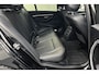 BMW 3-Serie 318i Edition Luxury Line | Stoelverwarming | Lederen bekleding | Schuifdak | LED