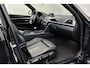 BMW 3-Serie 318i Edition Luxury Line | Stoelverwarming | Lederen bekleding | Schuifdak | LED