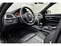 BMW 3-Serie 318i Edition Luxury Line | Stoelverwarming | Lederen bekleding | Schuifdak | LED