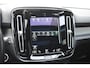 Volvo XC40 T5 262PK Automaat Recharge R-Design / Adaptive cruise control / Leren bekleding / Elektrische stoelen met geheugen / Elektrisch glazen schuif-kanteldak / Harman Kardon / Stoel- en stuurverwarming / Elektrische achterklep / Trekhaak / 21" velgen / Achteruitrijcamera