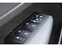 Volvo XC40 T5 262PK Automaat Recharge R-Design / Adaptive cruise control / Leren bekleding / Elektrische stoelen met geheugen / Elektrisch glazen schuif-kanteldak / Harman Kardon / Stoel- en stuurverwarming / Elektrische achterklep / Trekhaak / 21" velgen / Achteruitrijcamera