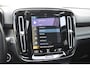 Volvo XC40 T5 262PK Automaat Recharge R-Design / Adaptive cruise control / Leren bekleding / Elektrische stoelen met geheugen / Elektrisch glazen schuif-kanteldak / Harman Kardon / Stoel- en stuurverwarming / Elektrische achterklep / Trekhaak / 21" velgen / Achteruitrijcamera