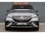 Mercedes-Benz EQE SUV 500 4MATIC AMG Line 91 kWh | 65.000,- ex BTW | Luchtvering | Hyperscreen | Achterasbesturing | Distronic+ | Massage | HUD | Stoelventilatie | Trekhaak | Memory | Verwarmd Stuurwiel | 22kW |