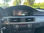 BMW 3-Serie 320i High Executive Schuif Kanteldak Stoelverwarming Navi Pdc Voor En Achter Airco Cruise