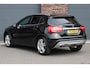 Mercedes-Benz GLA 180 d Ambition | Stoelverwarming | Cruise Control | Elektrische Achterklep | Parkeerassistent | Bi-Xenon |