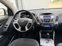 Hyundai ix35 2.0-16V Dynamic Automaat 165 PK. Prachtige en als nieuw rijdende auto !!! Onverwoestbare en zeer betrouwbare auto !!