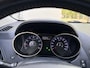 Hyundai ix35 2.0-16V Dynamic Automaat 165 PK. Prachtige en als nieuw rijdende auto !!! Onverwoestbare en zeer betrouwbare auto !!