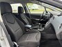 Peugeot 308 SW 1.6 VTi Blue Lease 120 PK. Mooie en fijn rijdende auto !!!