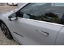 Mazda 6e 68.8kWh 258pk RWD TAKUMI PLUS | Tan Nappa leder & suede interieur met zwarte hemelkleding | Pano dak | 479 km rijbereik | Snellaadtijd 24 minuten !